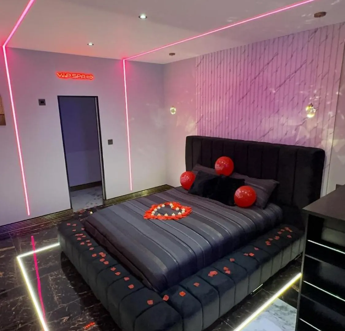 Highfield Private Spa Apartment 브래드퍼드 영국