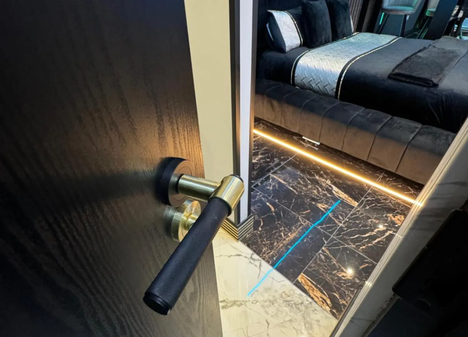 Highfield Private Spa Apartment 브래드퍼드