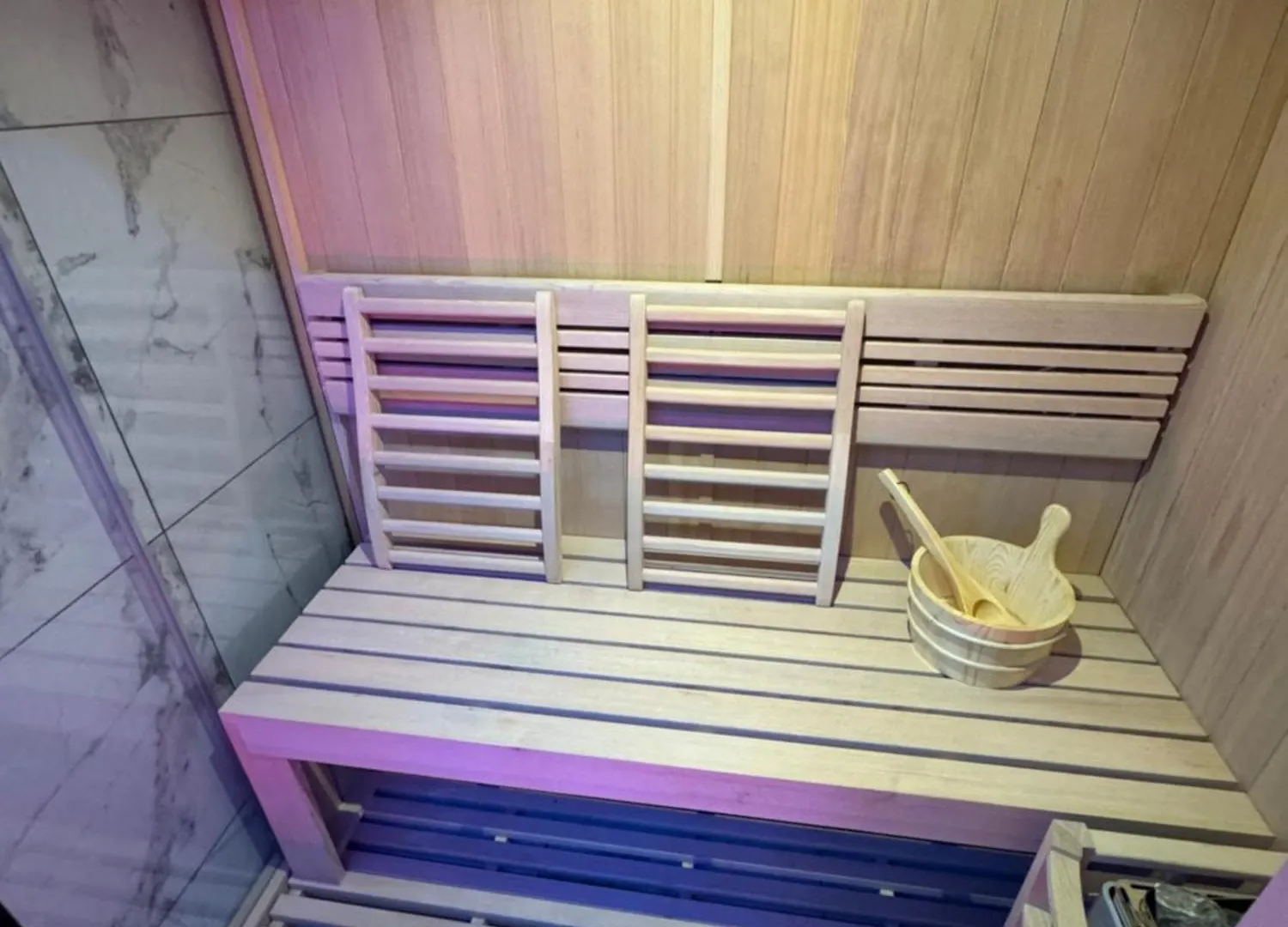 Highfield Private Spa Apartment 브래드퍼드